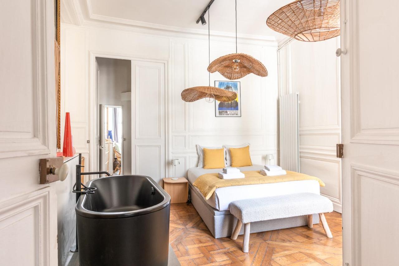 Ferienwohnung Outstanding Parisian Flat In Heart Of Paris Center Exterior foto